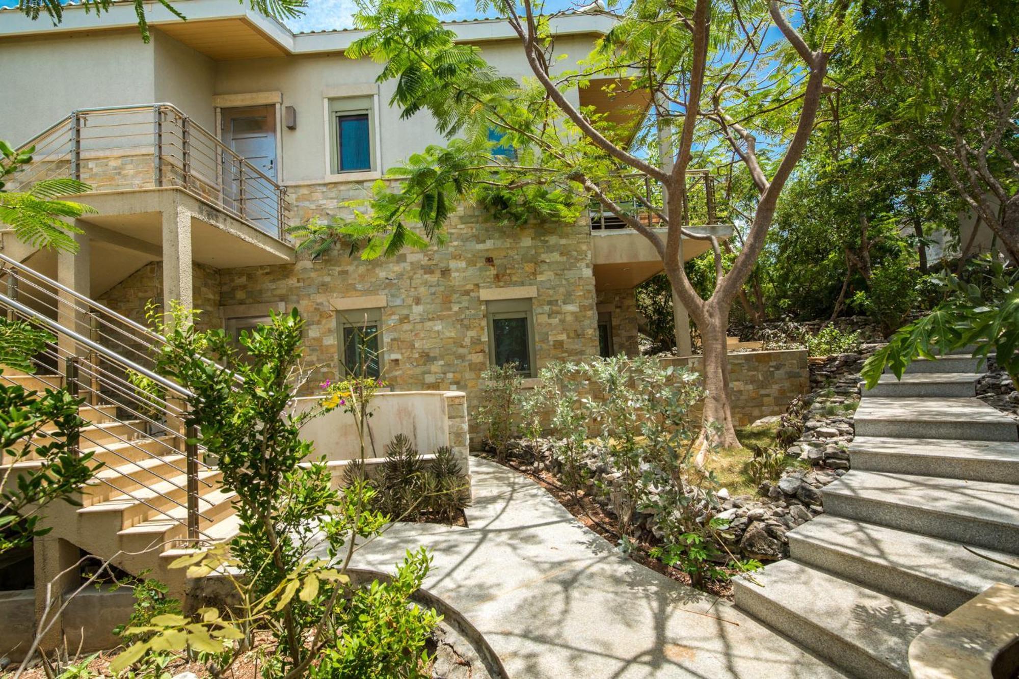 One On Marlin Resort (Adults Only) Turtle Cove Екстер'єр фото