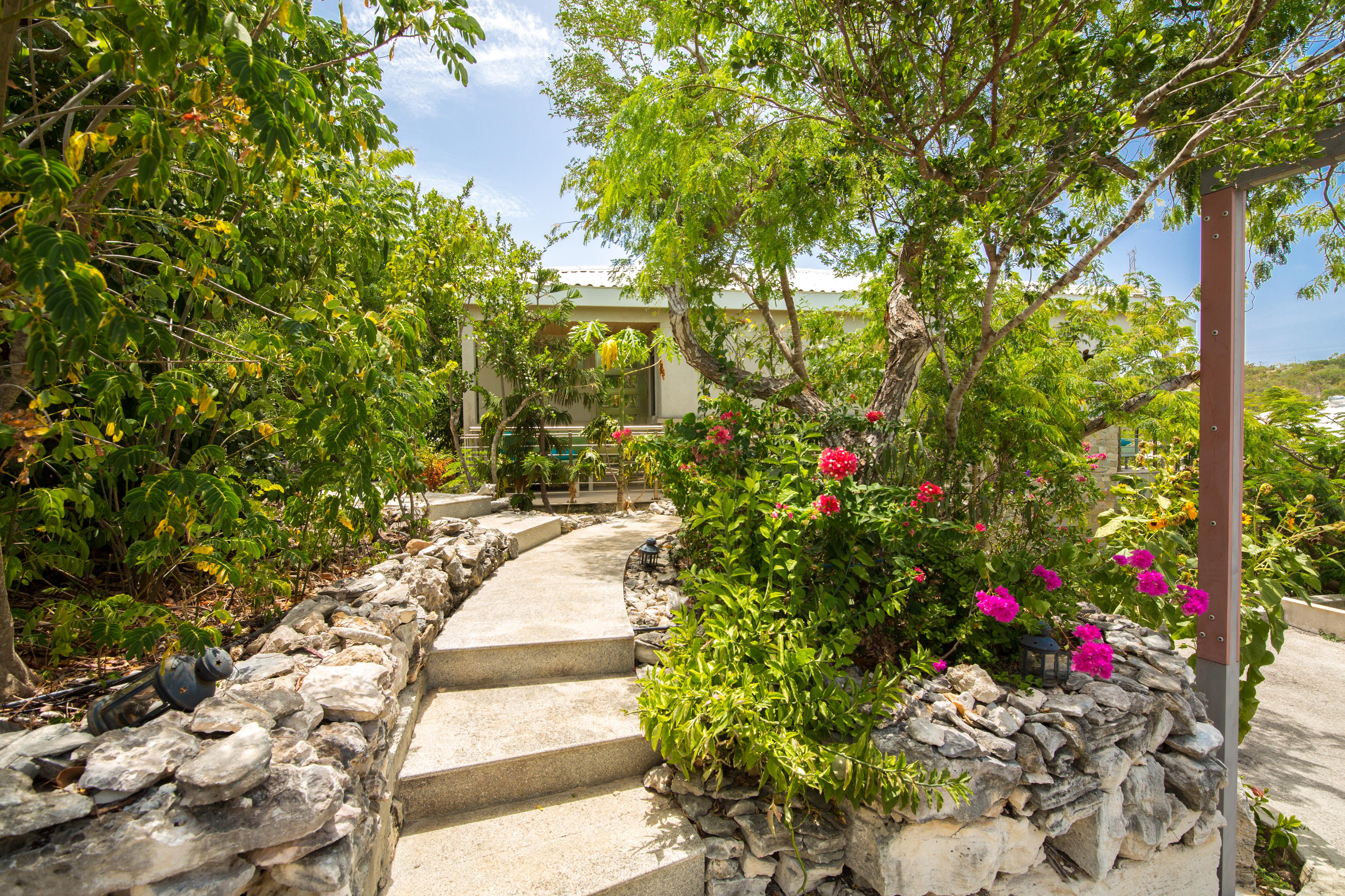 One On Marlin Resort (Adults Only) Turtle Cove Екстер'єр фото