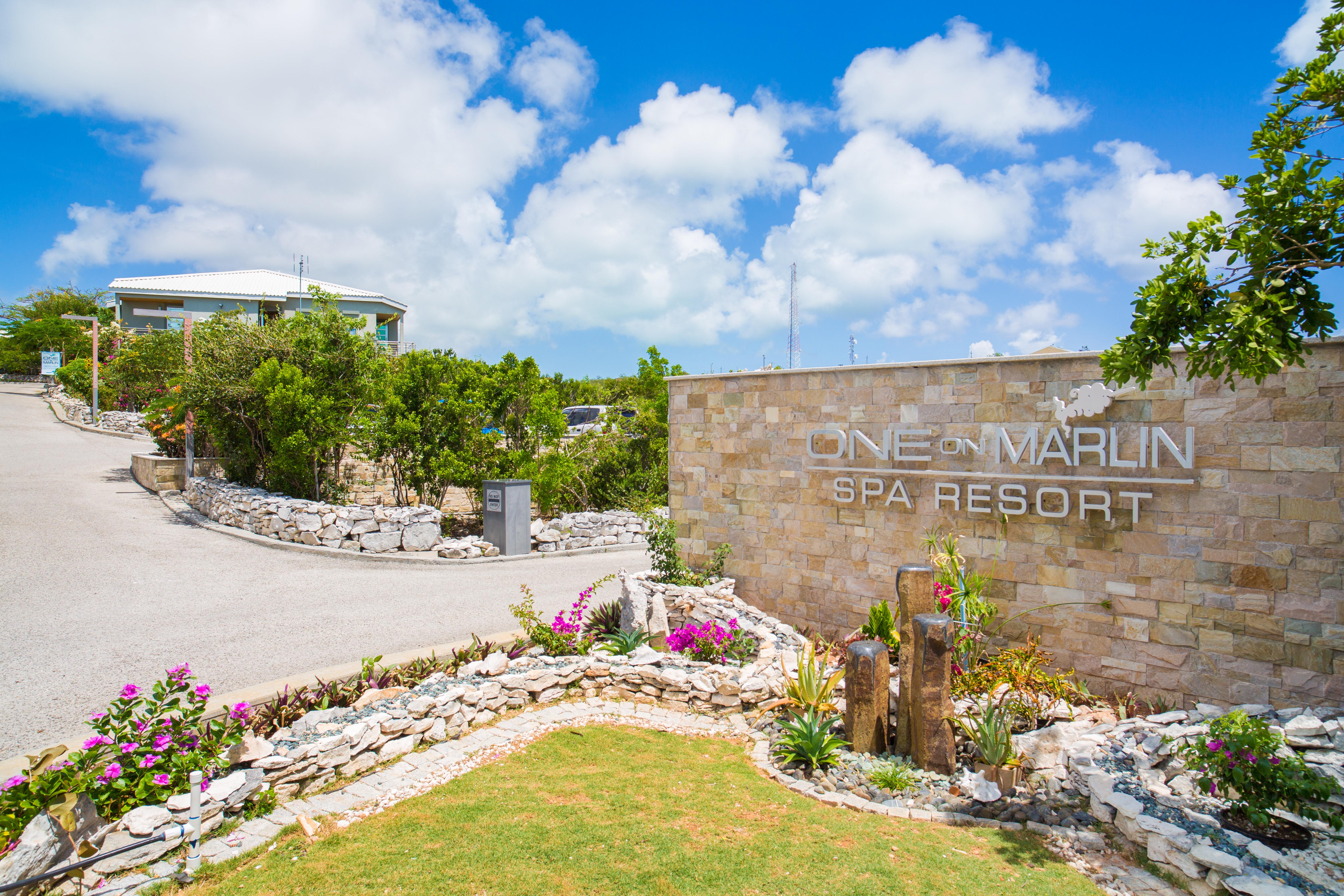 One On Marlin Resort (Adults Only) Turtle Cove Екстер'єр фото